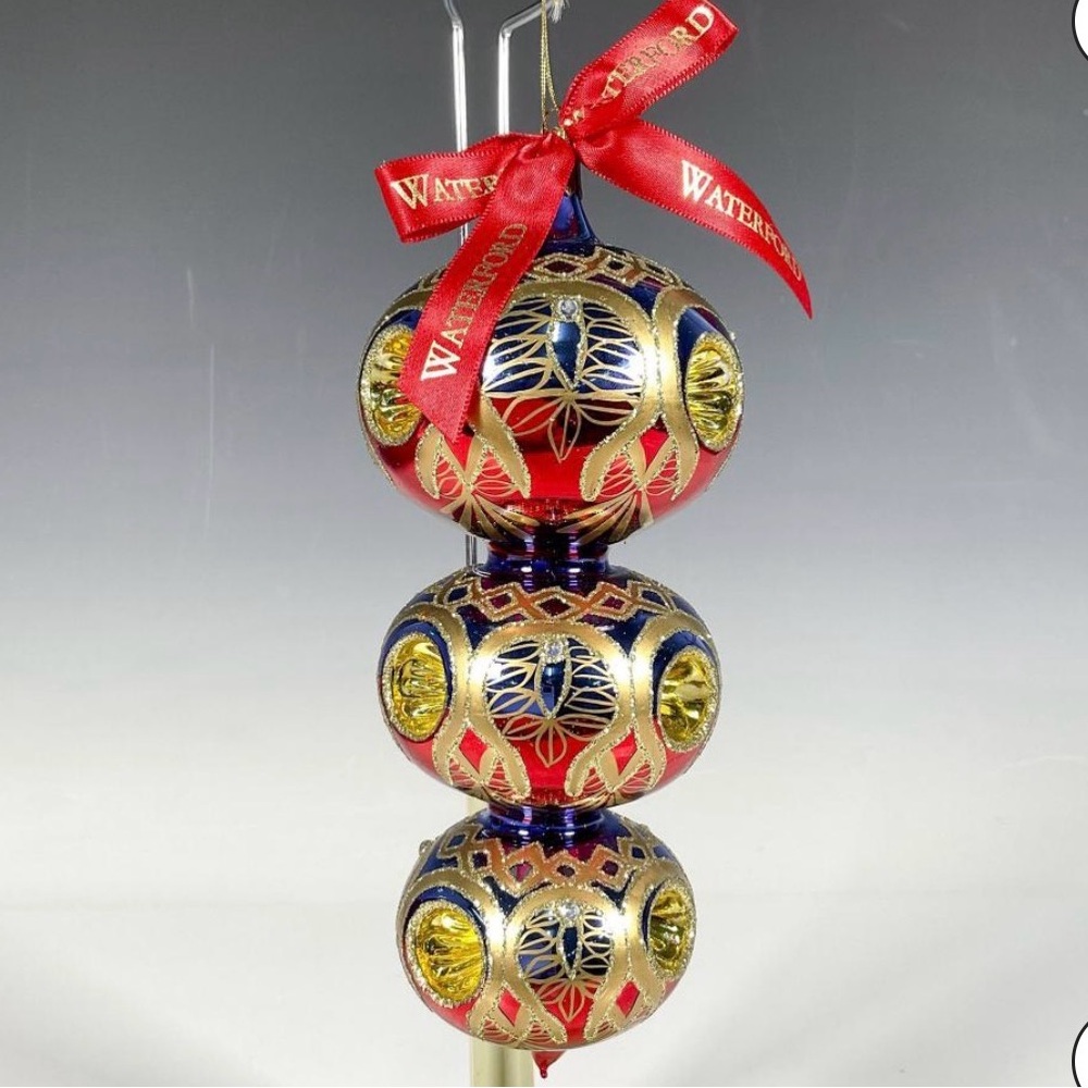 Waterford Triple Peacock Ornament, Holiday Heirlooms New in Box - Picture 4 of 4
